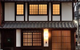 Machiya Kamo River 7